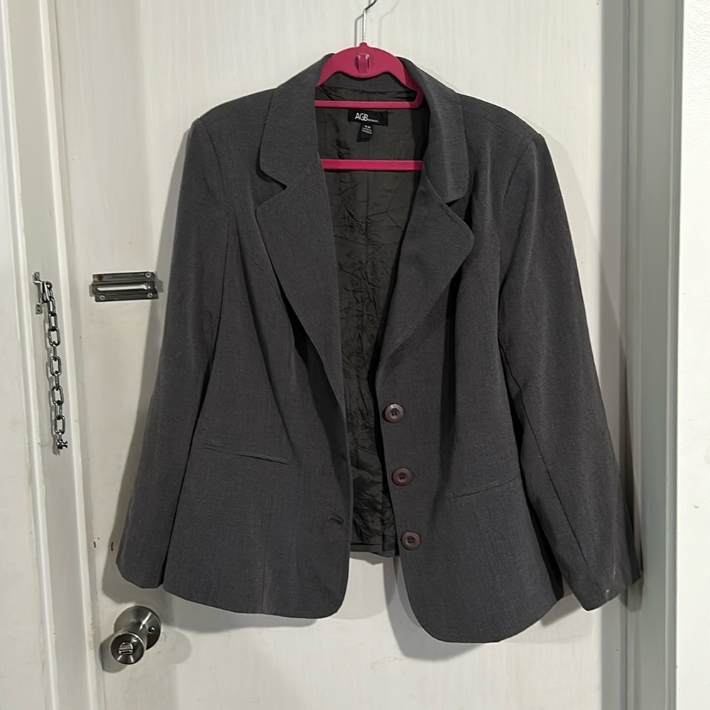 AGB Woman Charcoal Gray Blazer